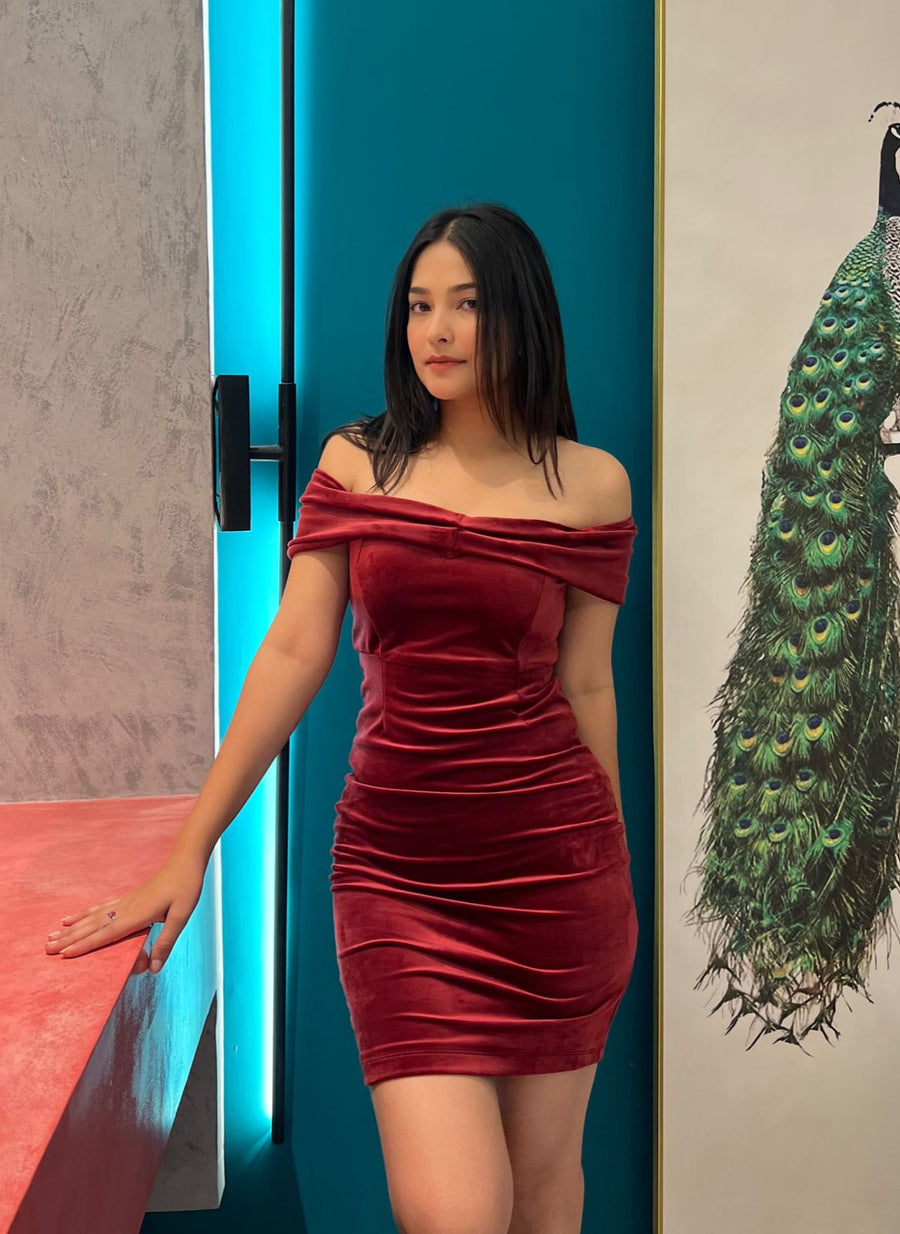 Xavie- Off Shoulder Dress (Maroon)