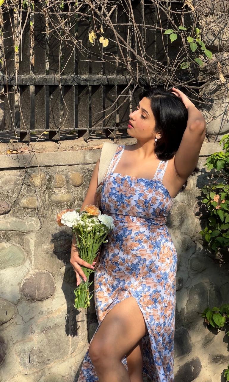 SCARLETT- FLORAL DRESS