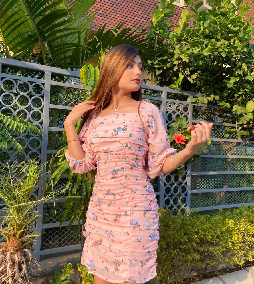 FLORAL FANTASY Bodycon Dress (Pnk) mynomad FLORAL FANTASY Bodycon Dress (Pnk) mynomad