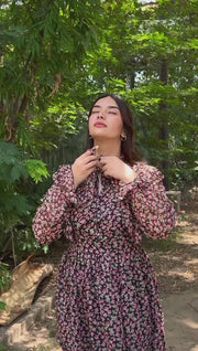 AVERIL-Dress (Black floral)