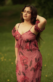 Qwinn- Maxi Dress