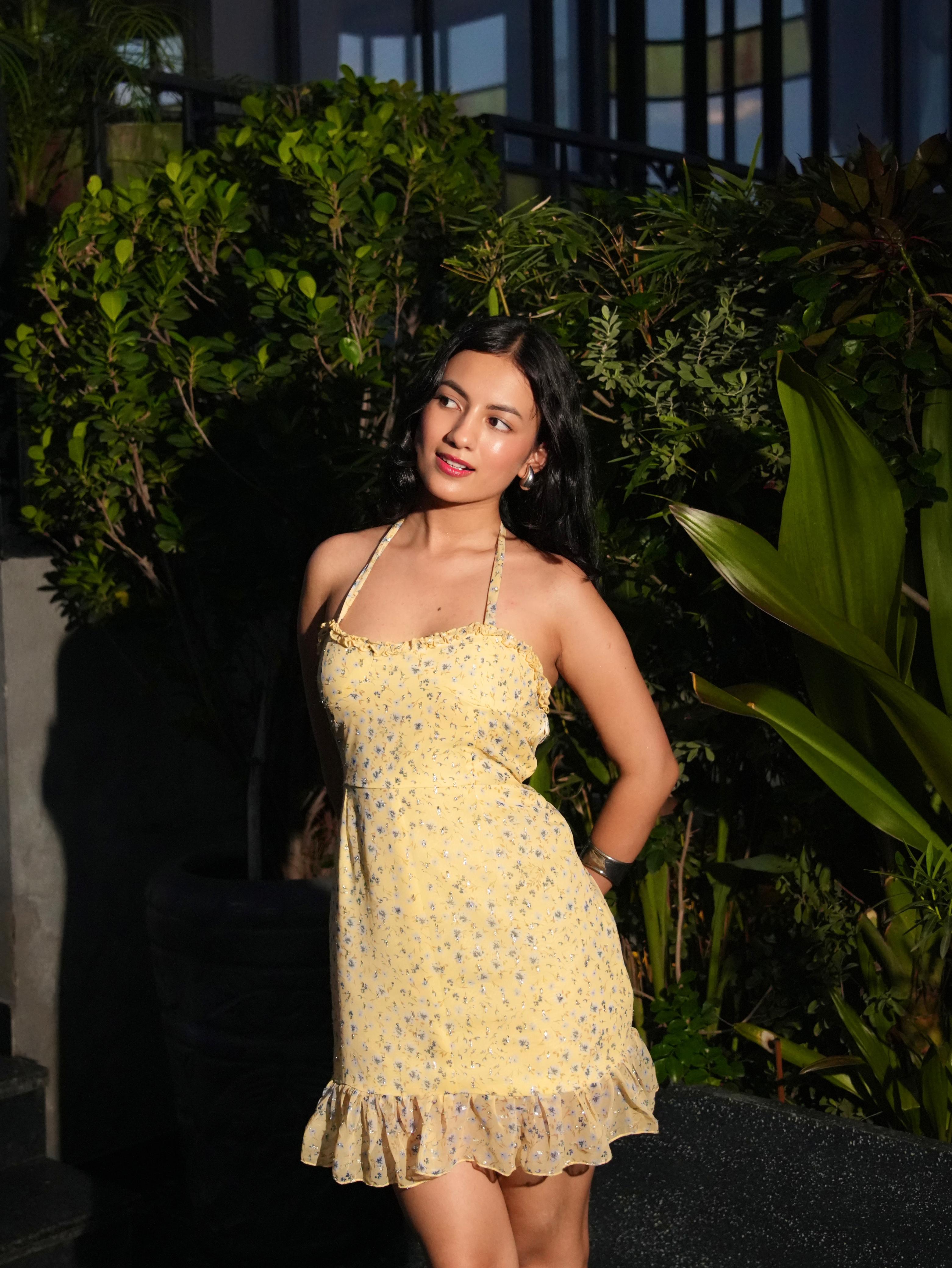 NIXIE- Floral (Pastel Yellow)