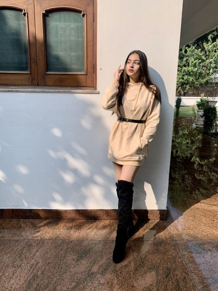 Beige Hoodie dress – mynomad